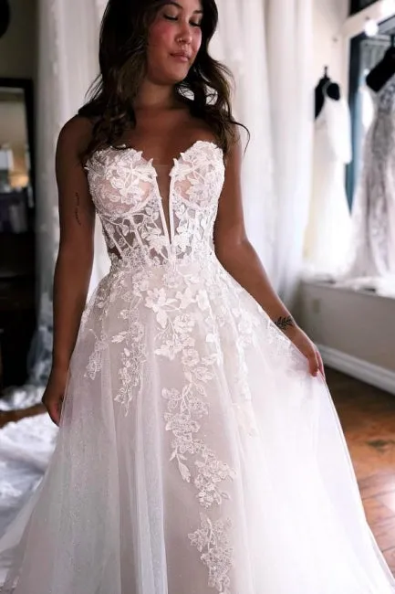 A-Line Sleeveless Floor-Length Tulle Sweetheart Wedding Dresses with Appliques