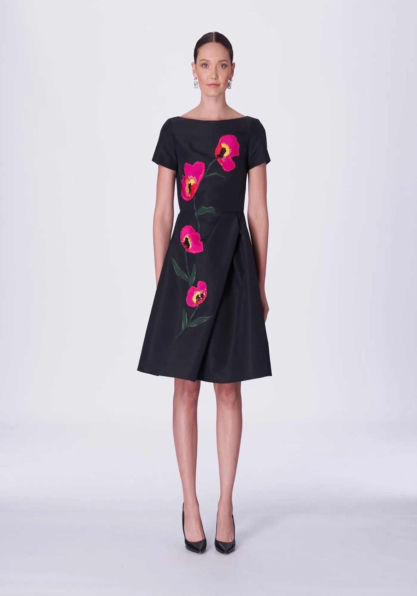 BATEAU NECK ALINE DRESS IN BLACK