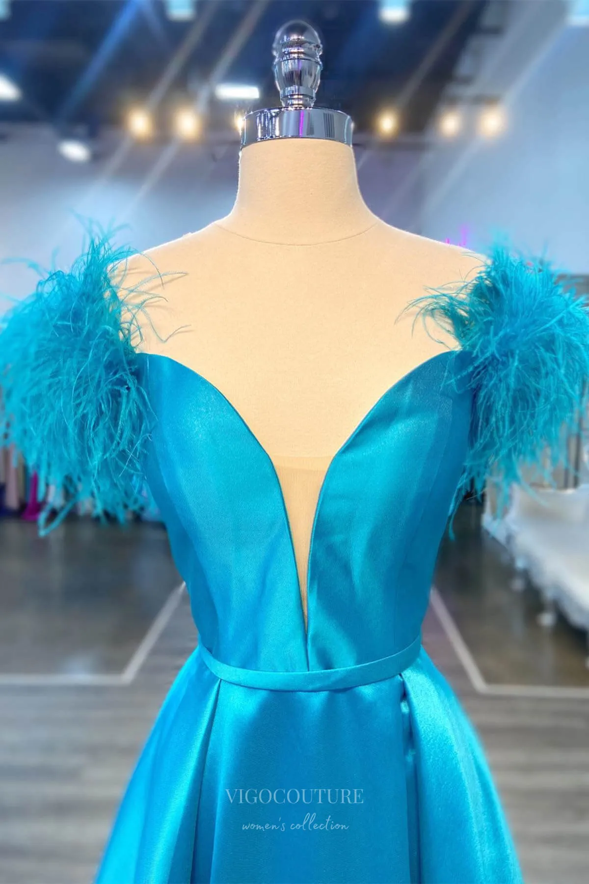 Blue Feathers Satin Cheap Prom Dresses 2024 Plunging V-Neck 24265