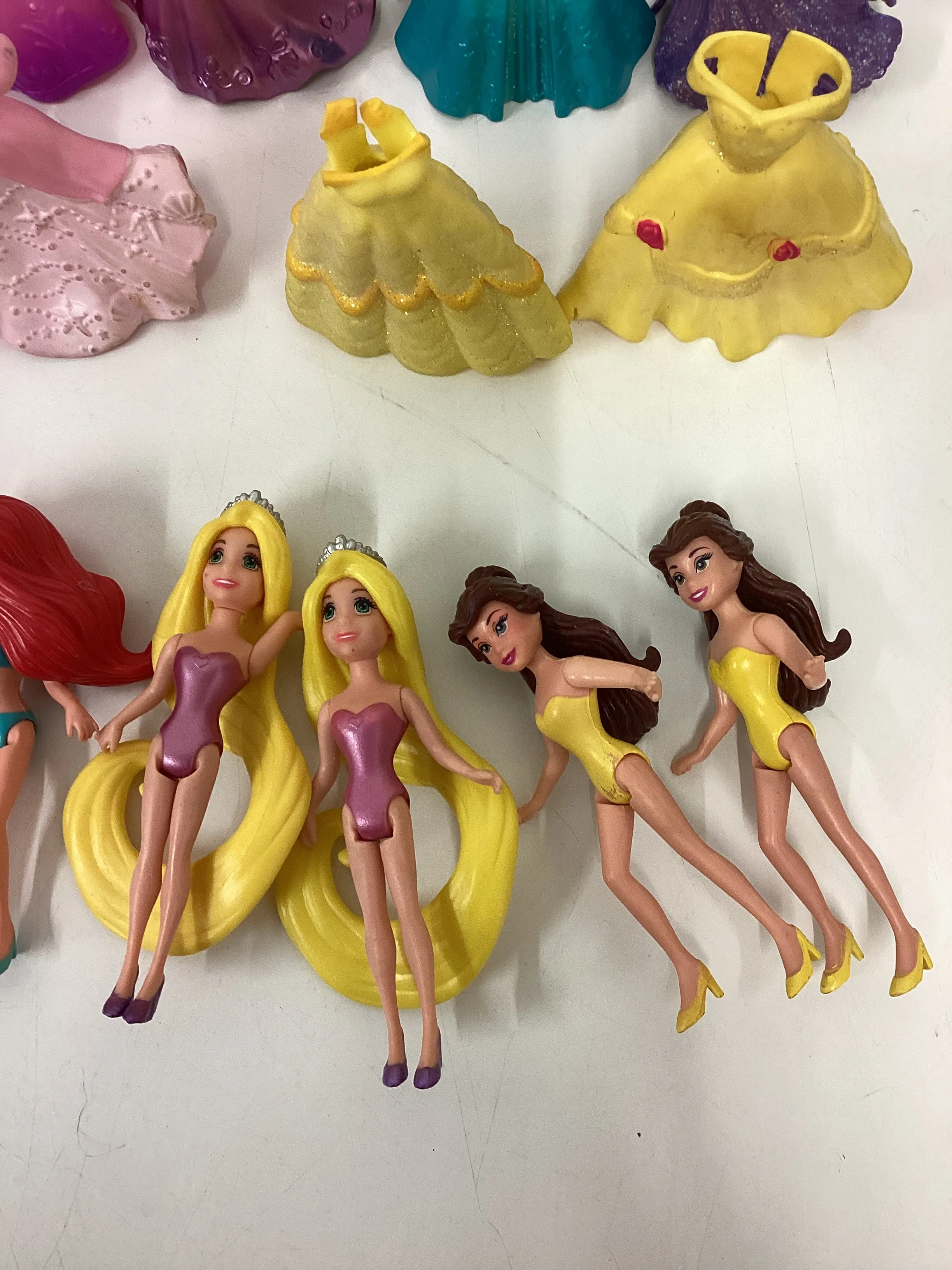 Disney Princess & Prince Bundle Magiclip & Rubber Dresses