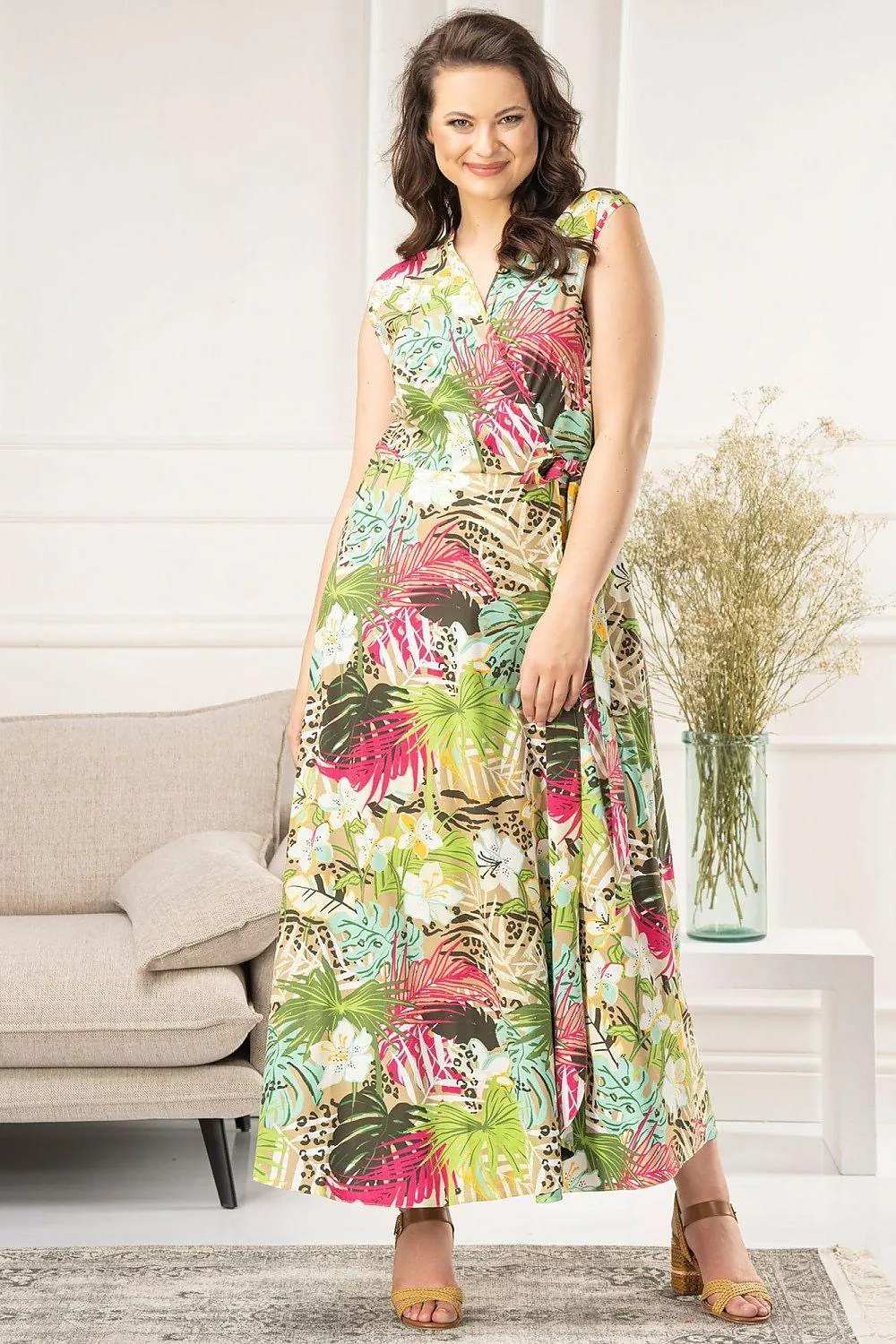 Elegant Maxi Dress for Every Body Type - Summer Collection