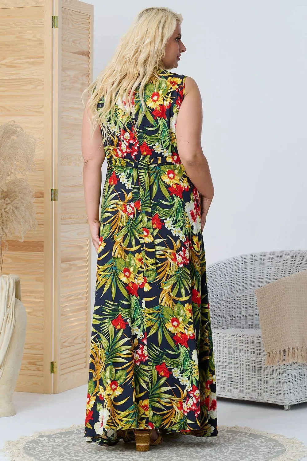 Elegant Maxi Dress for Every Body Type - Summer Collection