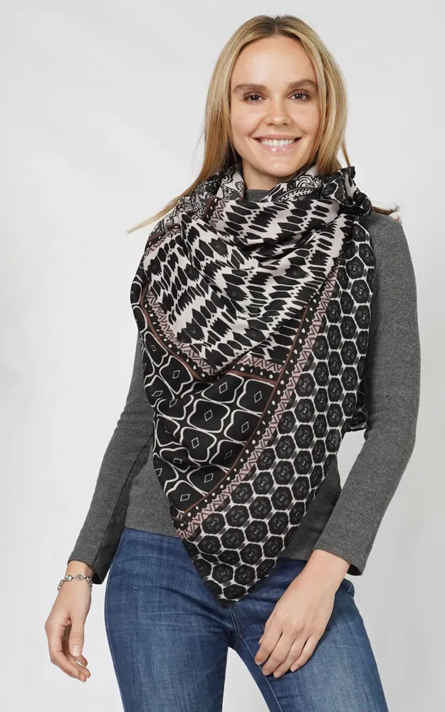 ESC10914 ABSTRACT PRINT SATIN OBLONG