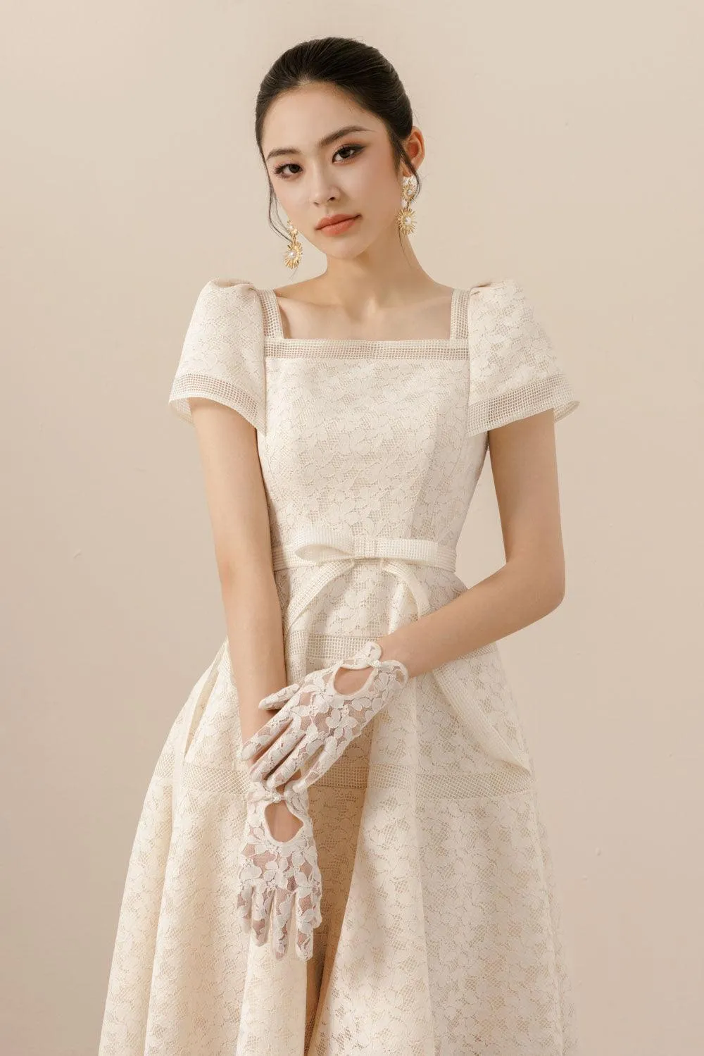 Esme A-line Square Neck Mesh Lace Midi Dress