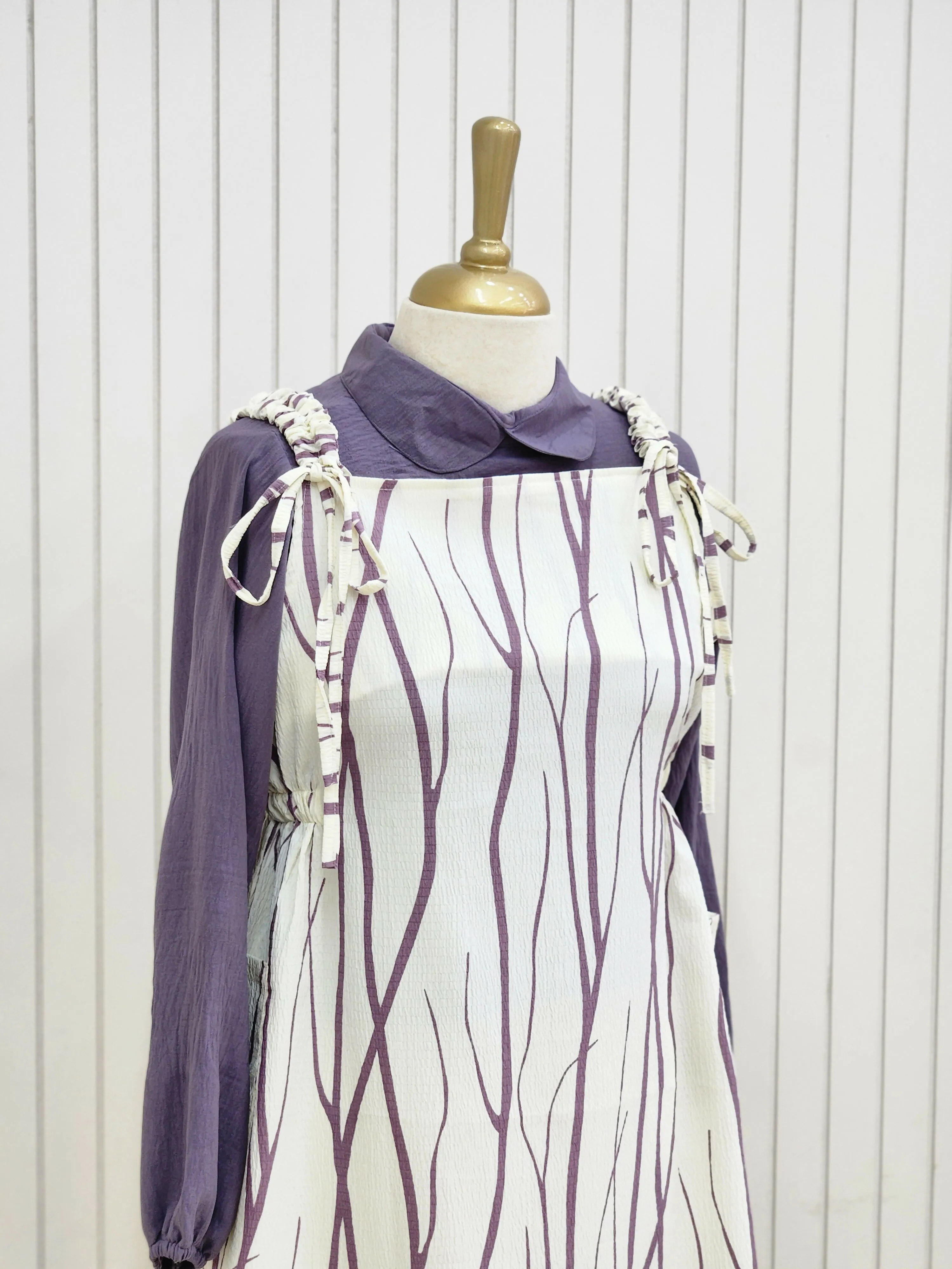 knee length top lavender purple color pattern and inner