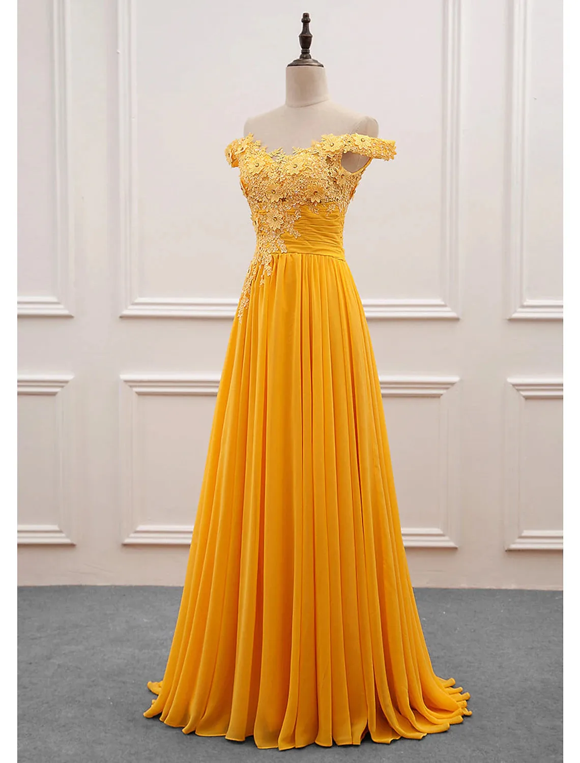 Luolandi A-Line Wedding Guest Dresses Floral Dress Prom Wedding Party Sweep / Brush Train Sleeveless Off Shoulder Chiffon