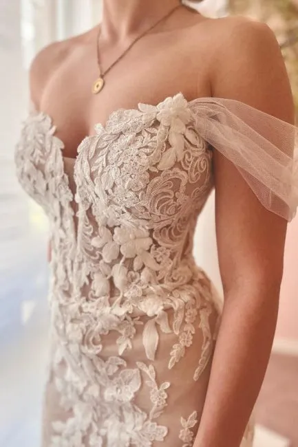 Mermaid Fabulous Tulle Sweetheart Off-The-Shoulder Floor-Length Wedding Dresses with Appliques