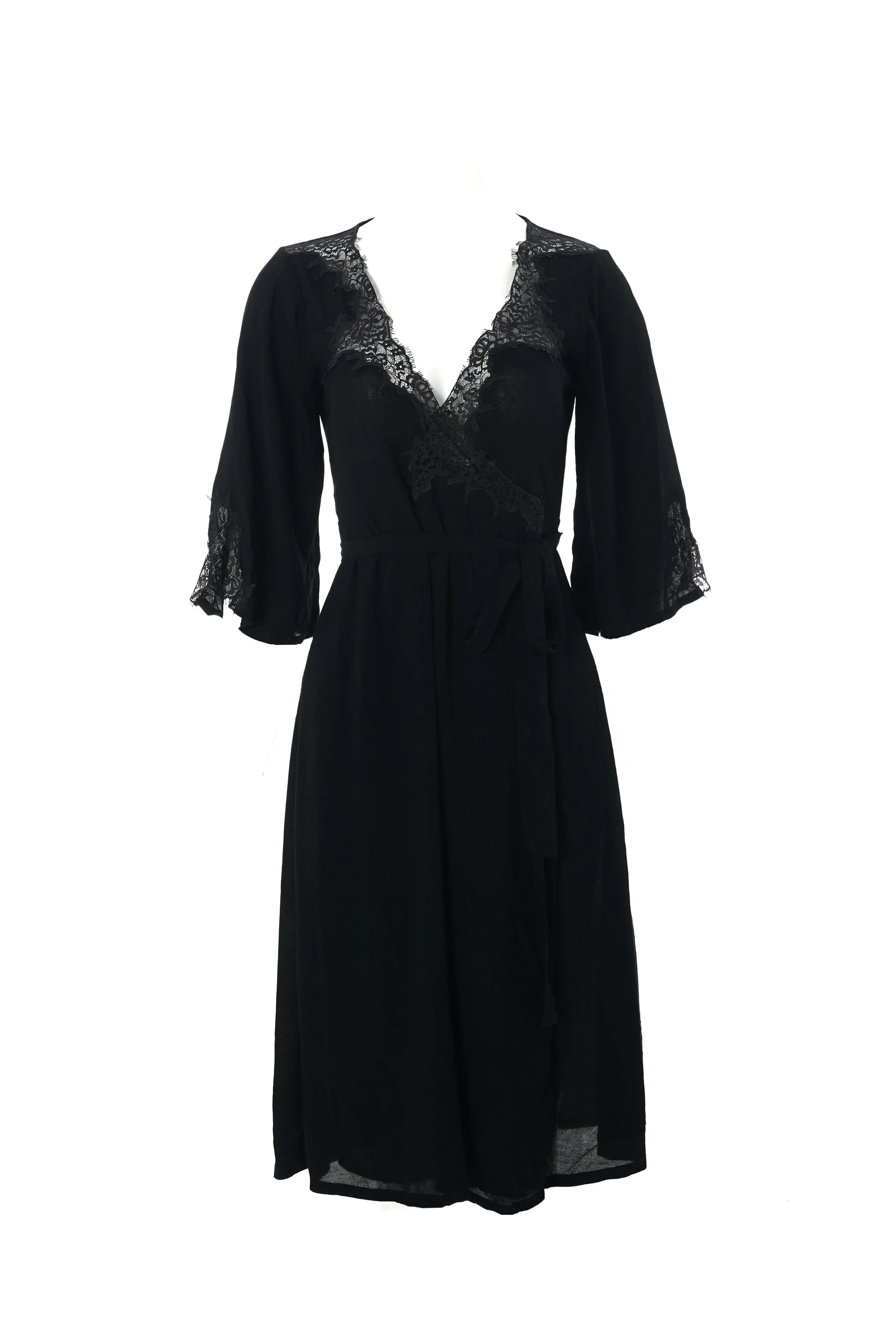 Nyx Lace Kimono