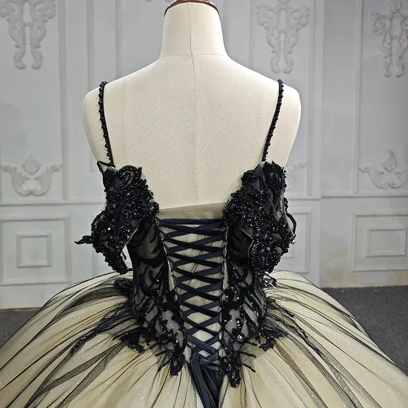 Quinceanera Dress Elegant Spaghetti Straps Embroidery Ball Gown Prom Dresses