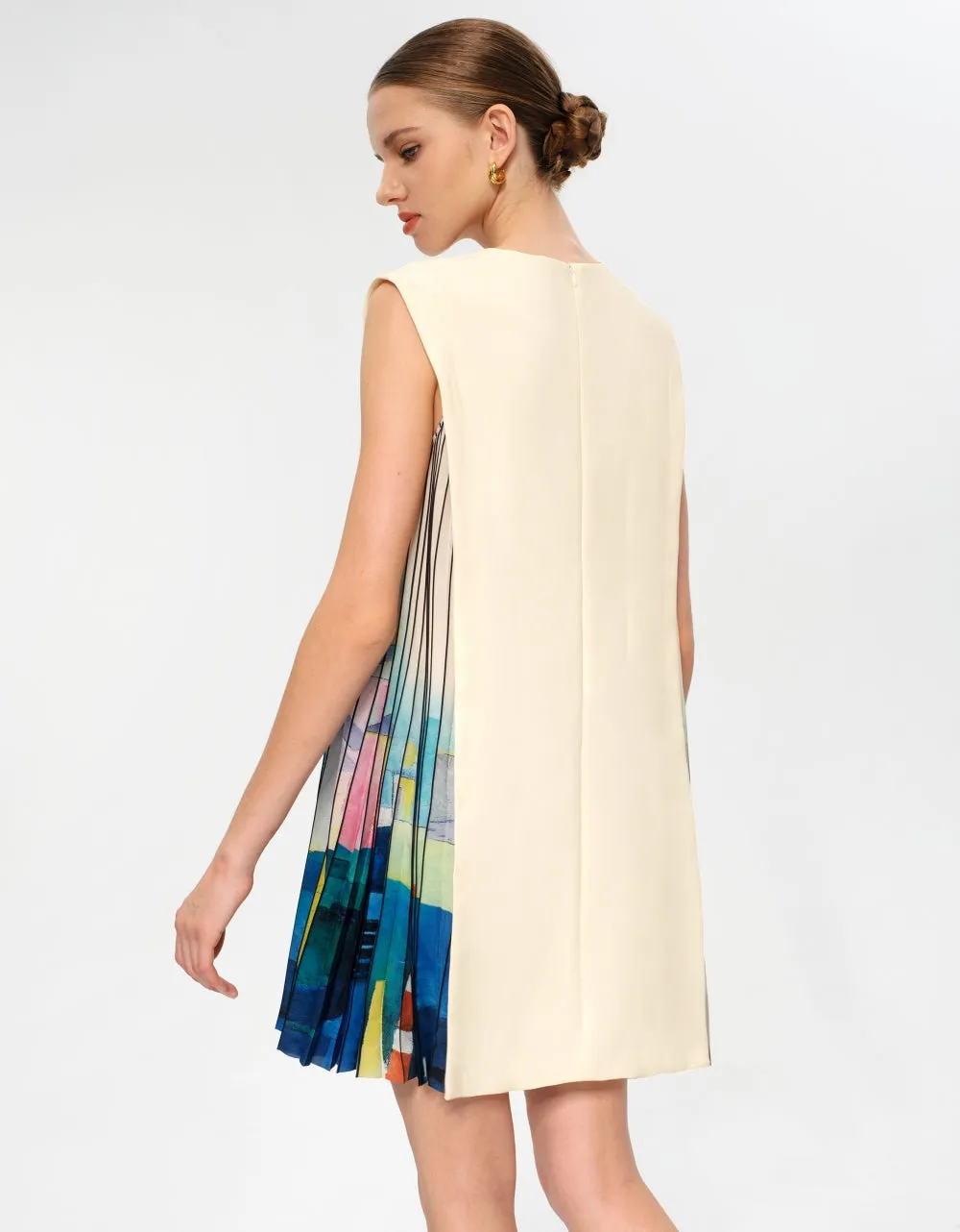 Side Printed Pleated Shift Dress