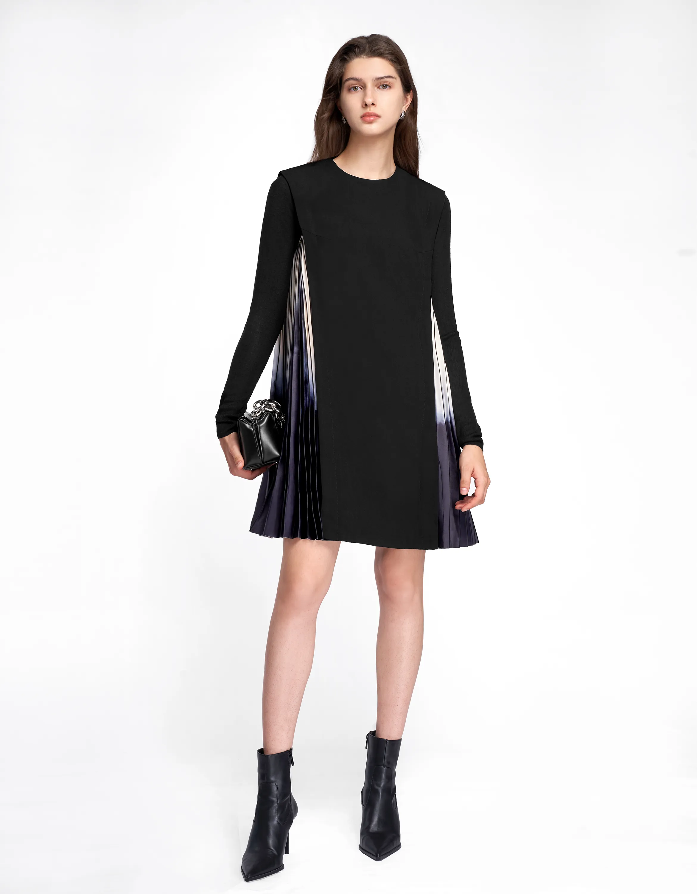 Side Printed Pleated Shift Dress