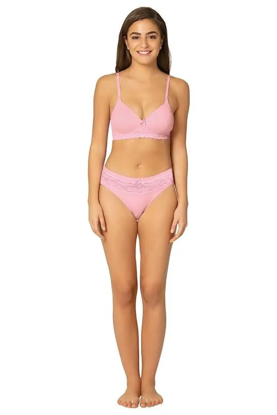 Wirefree Lace Moulded Pushup Bra